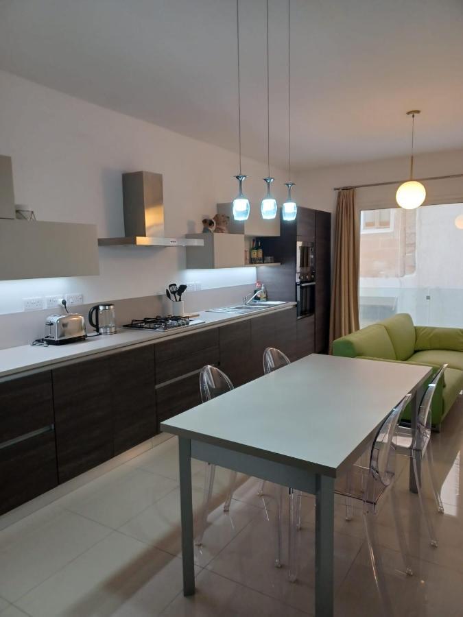 Sliema Apartment Close To Beach Exteriör bild